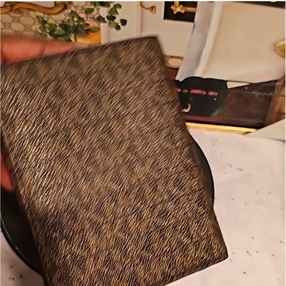 Michael Kors Jet Set Travel Passport Holder / Wallet - Picture 8 of 8